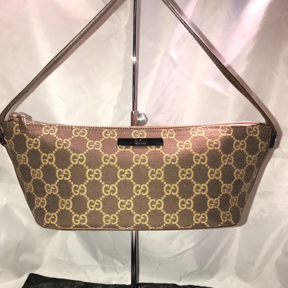 Authentic Gucci Pouchette Satchel in EUC